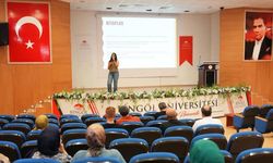 Üniversite Personeline Protokol ve Görgü Kuralları Eğitimi Verildi