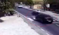 Diyarbakır’da Otomobil İle Sepetli Motosiklet Çarpıştı: 2 Yaralı