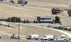 Diyarbakır’da Otomobil Takla Attı 2 kişi Yaralandı