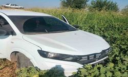 Kontrolden Çıkan Otomobil Tarlaya Yuvarlandı: 5 Yaralı