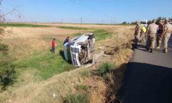 Diyarbakır'da Minibüs Devrildi: 1 Yaralı