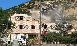 Bingöl'de Yarım Asırlık Kayakevi Yıkıldı