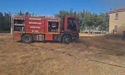 Elazığ Yazıkonak'ta Korkutan Yangın!