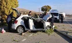 Bingöllü Aile Elazığ’da Kaza Yaptı: Anne ve Oğlu Hayatını Kaybetti