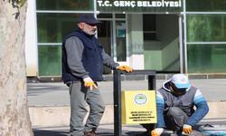 Bingöl’ün İlçesindeki Ana Caddeye Çöp Kutuları Yerleştirildi