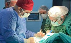 İlçedeki Hastanede İlk Kez Yapıldı: Guatr Ameliyatı