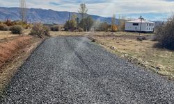 Karlıova’da Köy Yolları Asfaltlandı