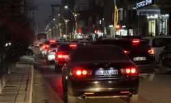 Yüksekova’da Akşam Trafiği Çileye Döndü