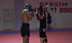 Tuncelili Sporculardan Uluslararası Muaythai Turnuvasında Büyük Başarı