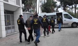 Mersin ve Bingöl’de Operasyon: Yabancıların Pasaportlarına El Koyup Fuhuş Yaptıran Şebeke Çökertildi