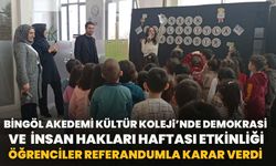 Bingöl Akedemi Kültür Koleji’nde Demokrasi Ve İnsan Hakları Haftası Etkinliği
