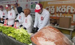İstanbul'daki Festivalde 5 Ton Çiğköfte İkramı