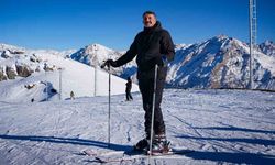 Hakkari'de Kayak Sezonu Açıldı