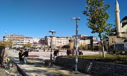 Bingöl Kent Meydanı Çevresindeki Korumalar Kaldırıldı