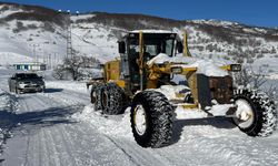 Yedisu İlçesinde Karla Mücadele Aralıksız Sürüyor