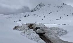 Yayladere’de Kar Kalınlığı 2 Metreye Ulaştı, Ekipler Sahada