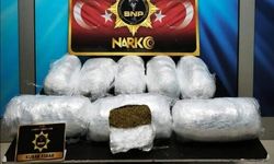 Yolcu otobüsünde 9 kilo kubar esrar ele geçirildi: 1 tutuklama