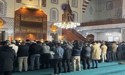 Bingöl'de Ramazan Ayının Habercisi: İlk Teravih Coşkusu