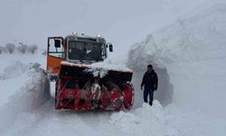 Tunceli'de Yoğun Kar ve Buzlanma: Kapanan Köy Yollarının Büyük Bölümü Açıldı