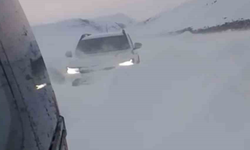 Karlıova’da Tipi Nedeniyle Mahsur Kalan Araçlar Kurtarıldı