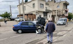 Otomobil ile Motosiklet Çarpıştı: 1 Yaralı