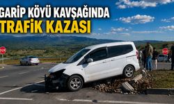 Garip Köyü Kavşağı'nda Trafik Kazası