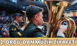 Bingöl'de 2. Ordu'dan Müzik Ziyafeti
