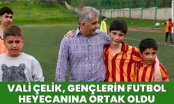 Bingöl Valisi Çelik, Gençlerin Maç Heyecanına Ortak Oldu