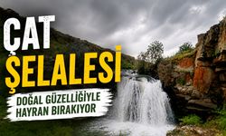 Çat Şelalesi Doğal Güzelliğiyle Hayran Bırakıyor