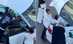 Diyarbakır'da 2 Otomobil Çarpıştı: Ekipler, Araçta Sıkışan 2 Kişiyi Kurtardı