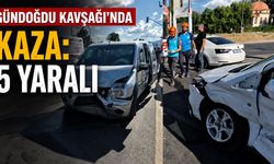 Düzağaç Kavşağı'nda Kaza: 5 Yaralı