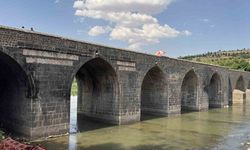 Sıcaklık 40 Dereceyi Aştı, Tarihi Mekanlar Boş Kaldı