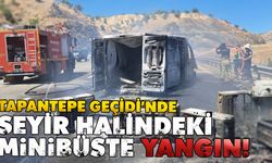 Bingöl Diyarbakır Yolunda Seyir Halindeki Minibüs Yangında Küle Döndü