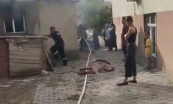 Elazığ’da odunluk ve kilerde yangın çıktı