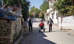 Engelli Gence Akülü Sandalye Desteği