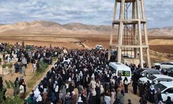 Mardin'deki Feci Kazada Hayatını Kaybeden 6 Kişi Gözyaşlarıyla Toprağa Verildi