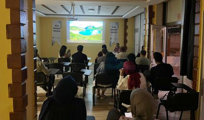 ‘Dondurulmuş Zamanlar’ Söyleşisi Düzenlendi