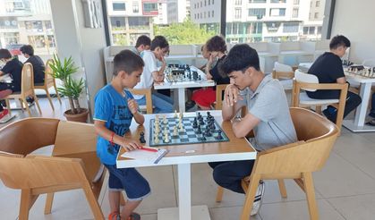Bingöl'de Satranç Turnuvası Düzenlendi