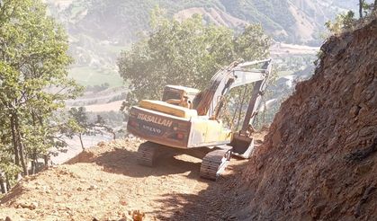 Yedisu İlçesinde Yol Çalışmaları Sürüyor