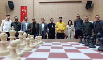 Bingöl'de öğretmenler arası satranç turnuvası düzenlendi