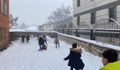 Karlıova'da eğitime 1 gün ara  verildi
