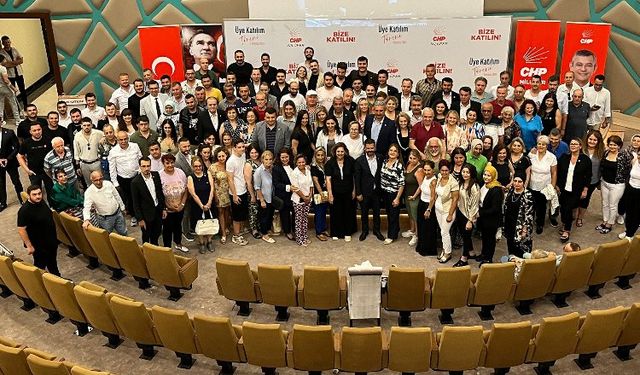Cumhuriyet Halk Partisi'ne İYİ Parti'den 150 Geçiş...