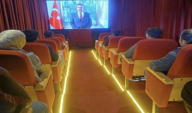 Bingöl'de Öğrenci Velilerine BİZ TIRI'nda Eğitim