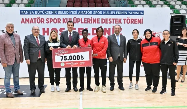 Büyükşehir'den Amatör Kulüplere 4 Milyonluk Destek