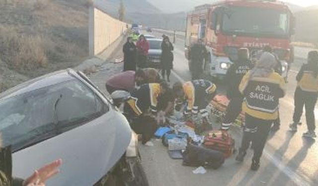 Erzurum'da Trafik Kazası: 2 Ölü, 3 Ağır Yaralı