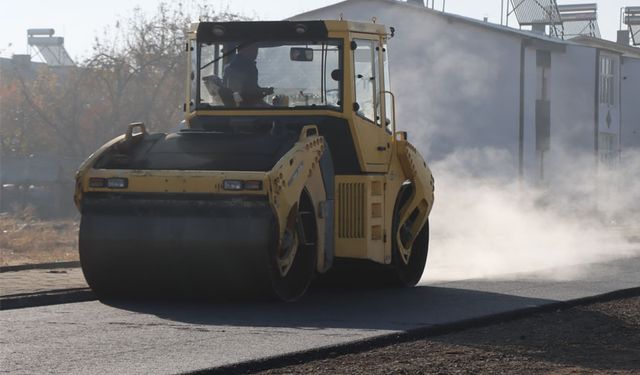 Çamurla Kaplı Yol, Asfalta Kavuştu