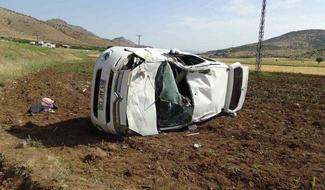 Batman’da Kamyonet Devrildi: 1 Ölü, 2 Yaralı