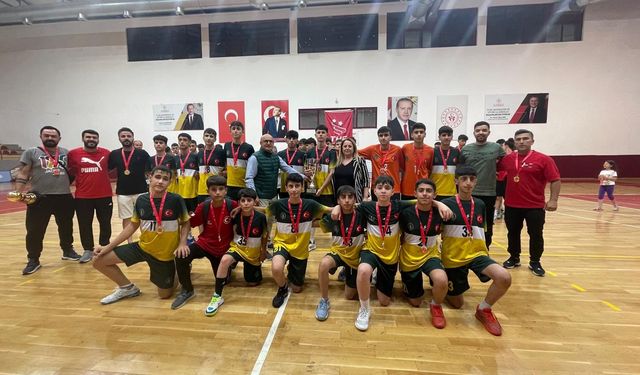 Bingöl'ün Adını 'ŞAMPİYON' Diye Yazdılar