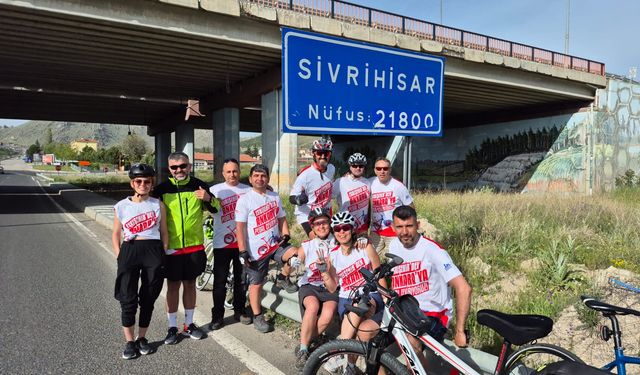 Kamu Çalışanlarının Hakları İçin 235 Kilometre Pedal Çevirdiler