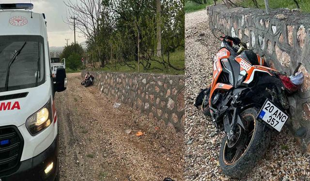 Motosiklet, Kayganlaşan Yolda Kaza Yaptı: 1 Yaralı